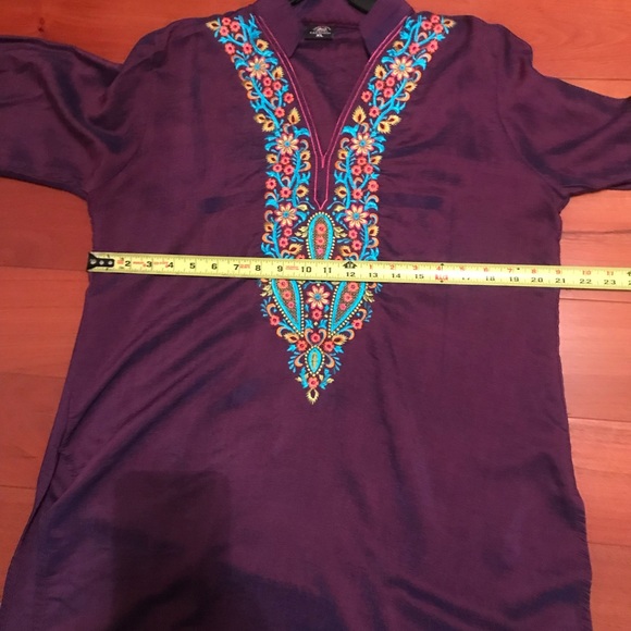 VL Collection Enterprises Pakistan Purple Embroidered Blouse - Picture 6 of 9